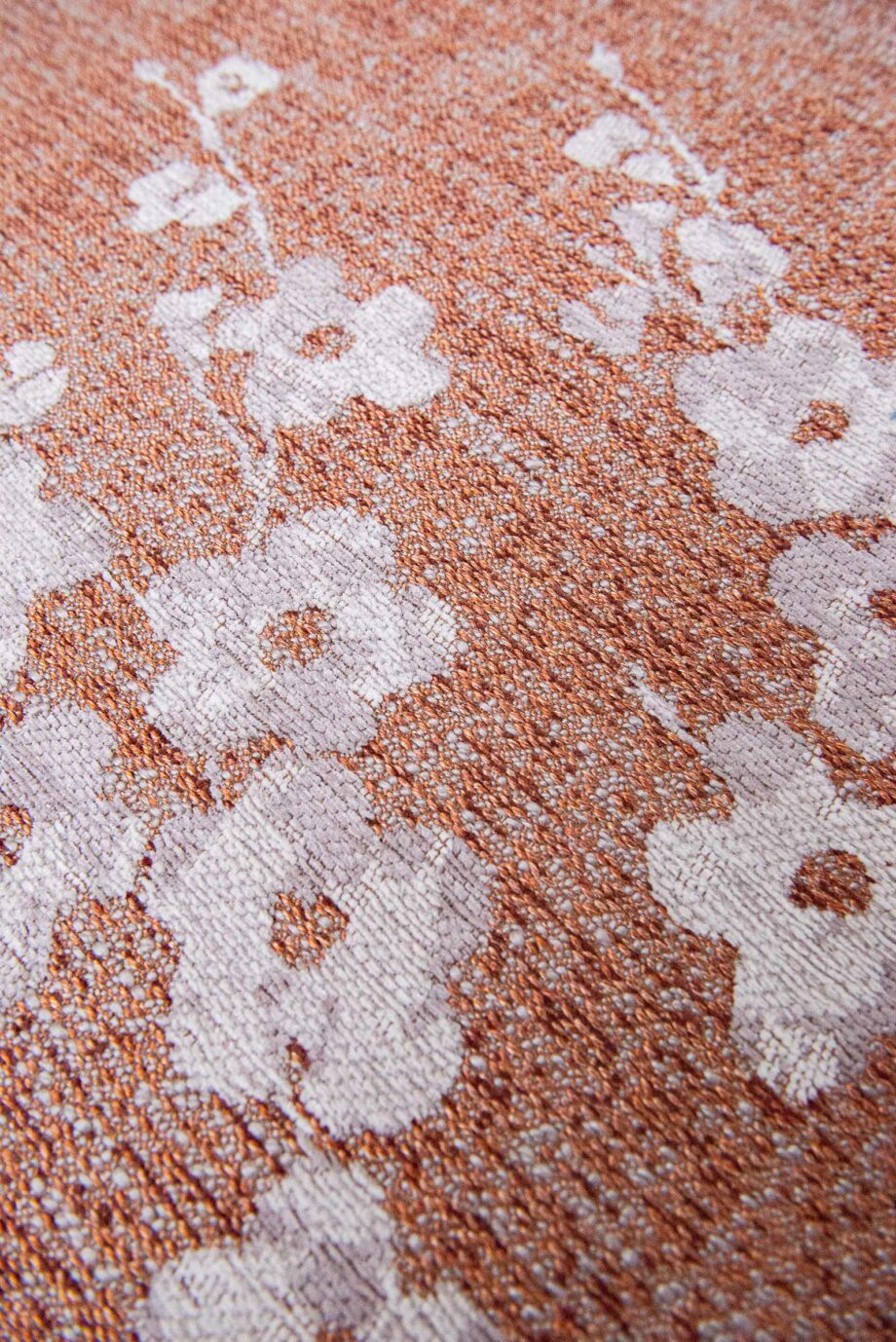 Louis De Poortere tapijt Sakura 9371 Copper Pink zoom 4