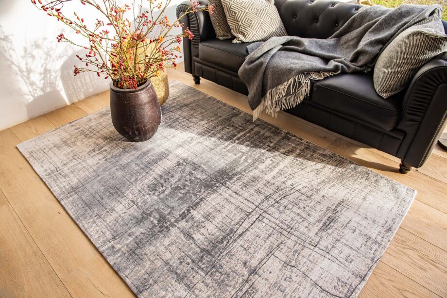 Louis De Poortere Mad Men Griff 8420 Jersey Stone interior 4 2025