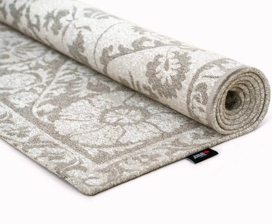 Louis De Poortere tapijt Antiquarian Suzani 9846 Boree roll